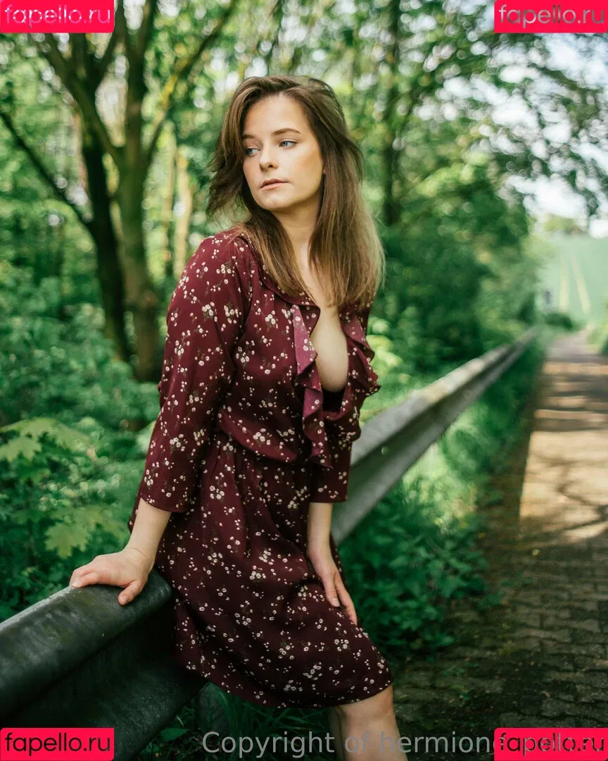 hermione_potter / hermione_potter427 Onlyfans Photo Gallery 