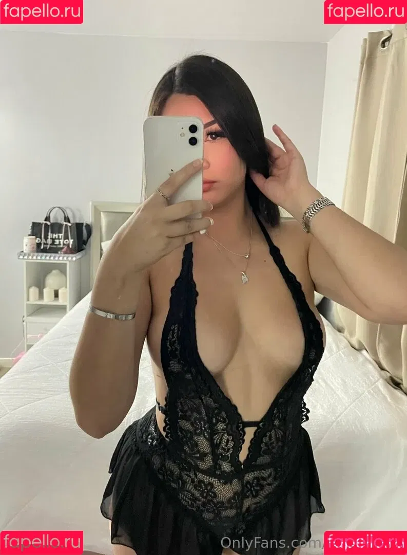 Ivonne333 / Ivonnebby / Katy Lopez Onlyfans Photo Gallery 