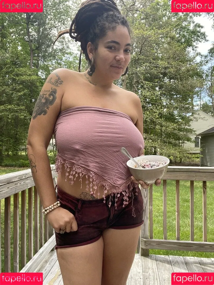 ChristinaGonzalez / FeistyFeminista / cristinagonzalezromualdez / missfiesty Onlyfans Photo Gallery 