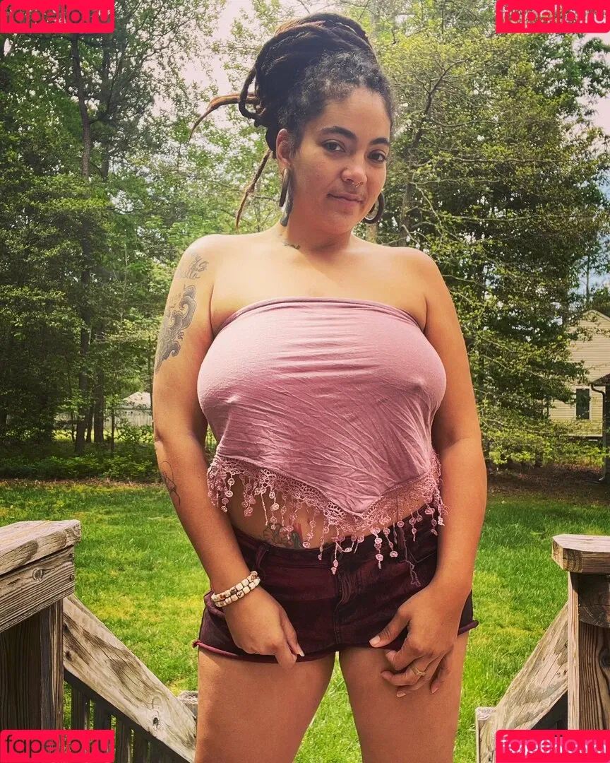 ChristinaGonzalez / FeistyFeminista / cristinagonzalezromualdez / missfiesty Onlyfans Photo Gallery 