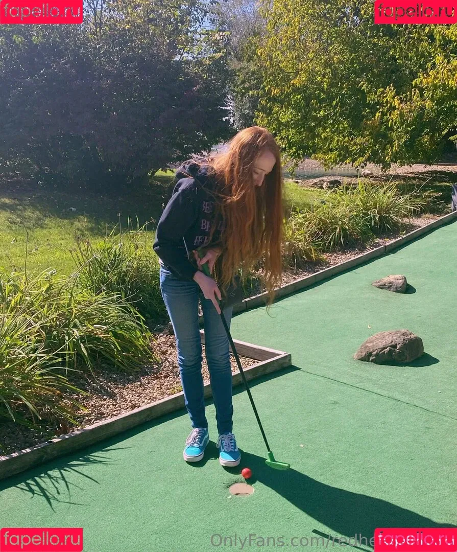 imredheadwinter / redheadwinner Onlyfans Photo Gallery 