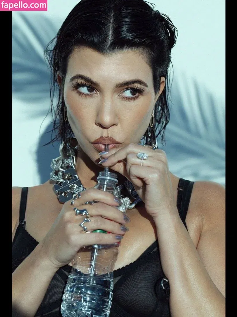 Kourtney Kardashian Onlyfans Photo Gallery 