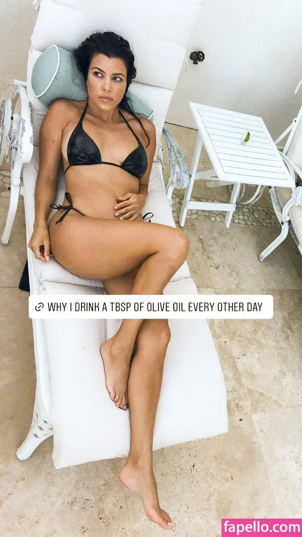 Kourtney Kardashian Onlyfans Photo Gallery 