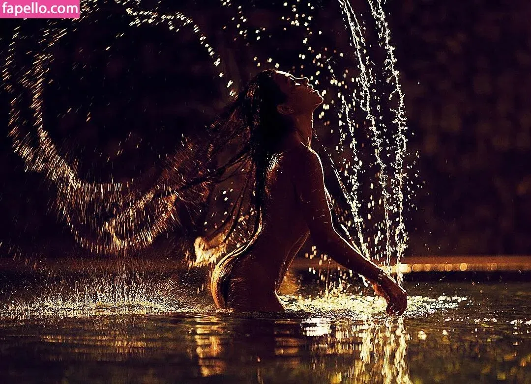 Kourtney Kardashian Onlyfans Photo Gallery 