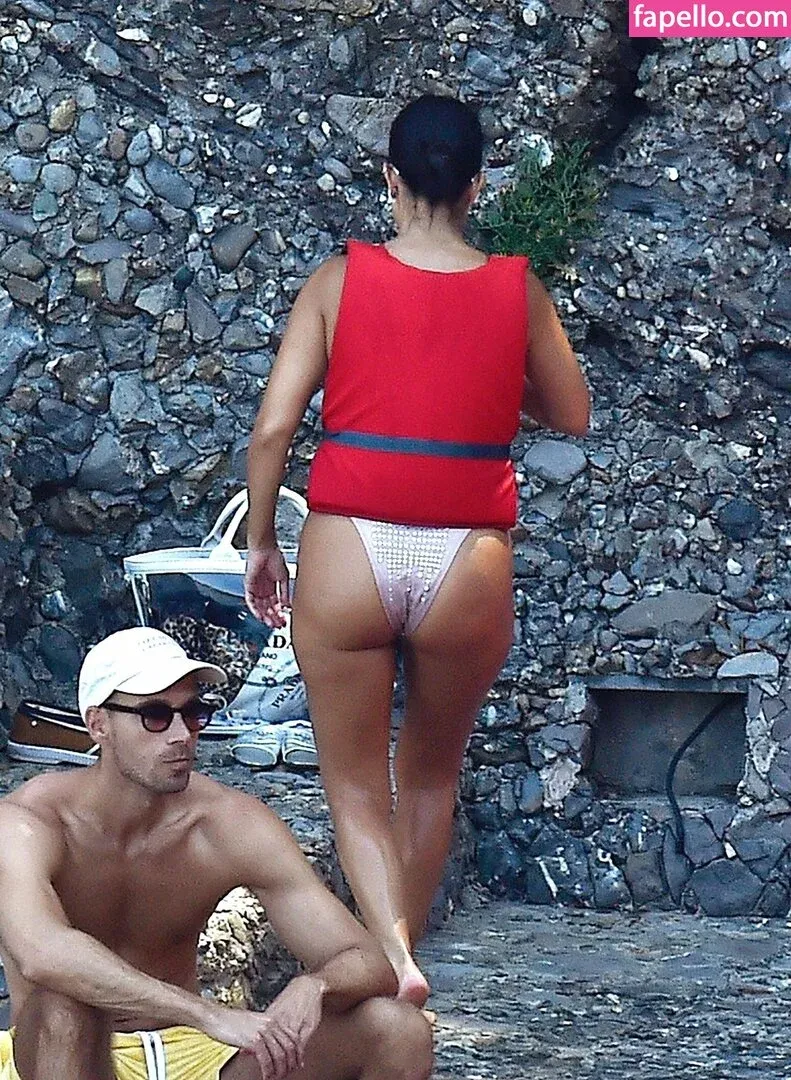 Kourtney Kardashian Onlyfans Photo Gallery 