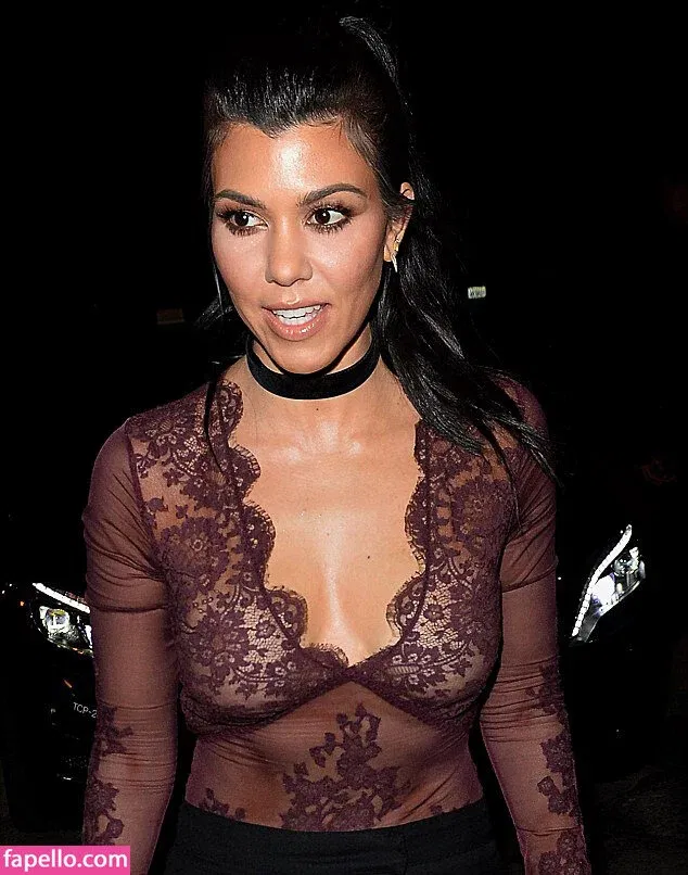 Kourtney Kardashian Onlyfans Photo Gallery 