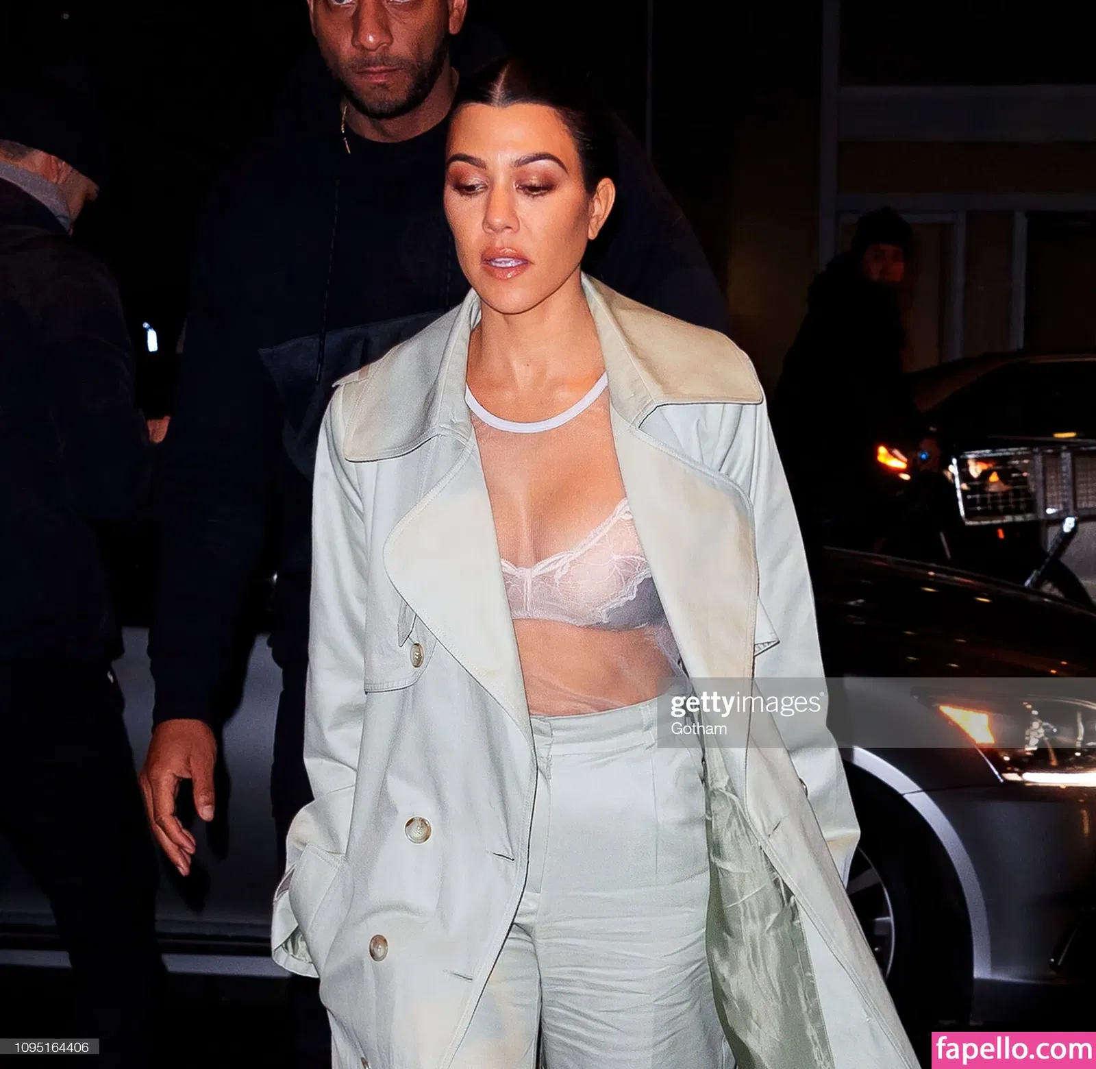 Kourtney Kardashian Onlyfans Photo Gallery 