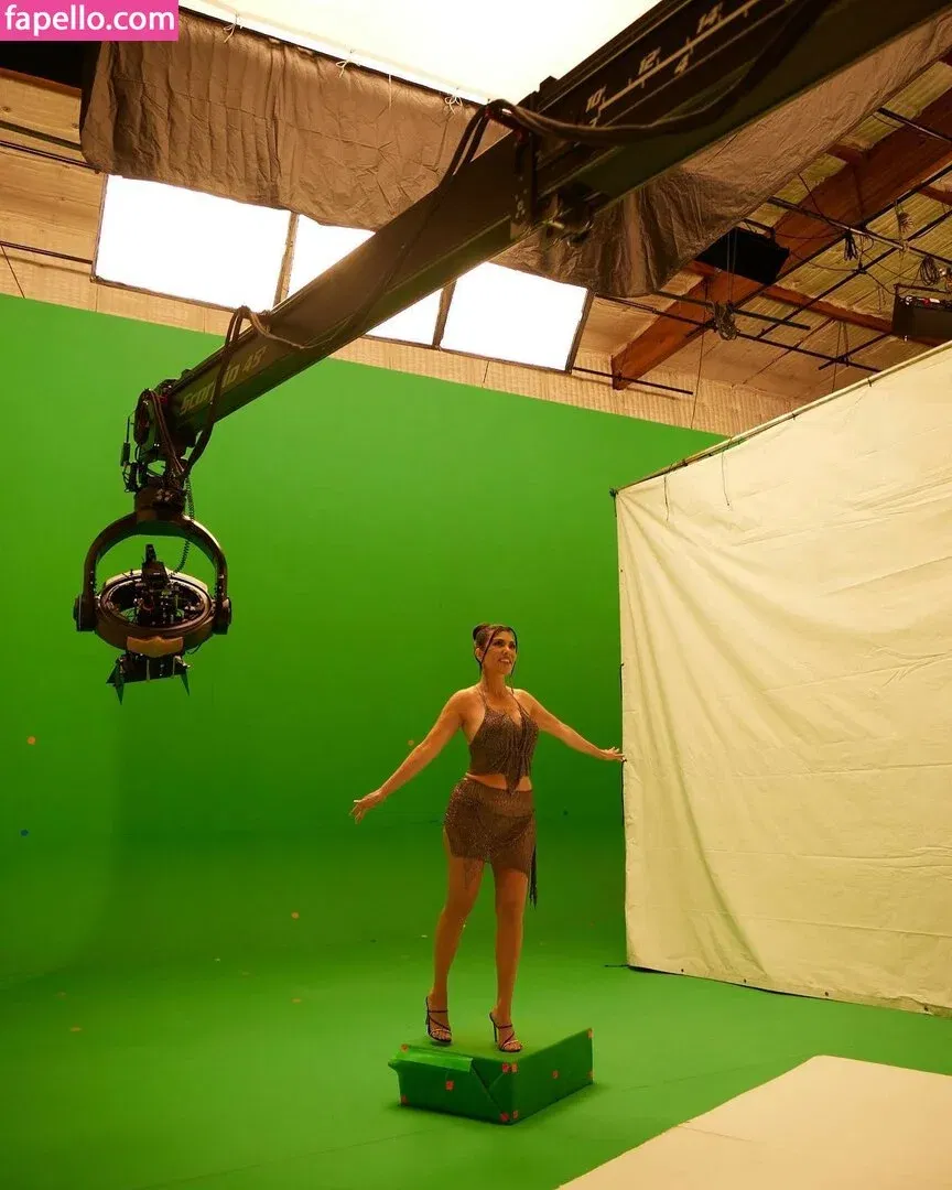 Kourtney Kardashian Onlyfans Photo Gallery 