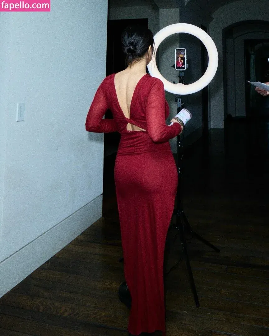 Kourtney Kardashian Onlyfans Photo Gallery 