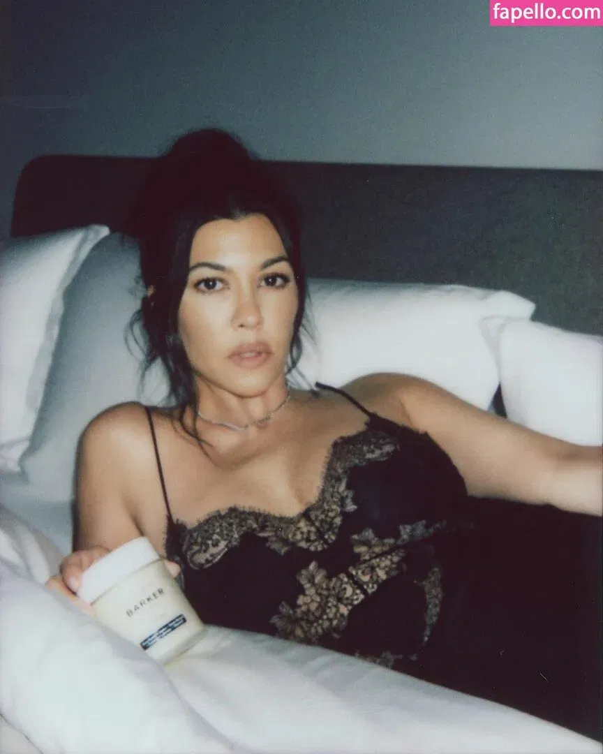 Kourtney Kardashian Onlyfans Photo Gallery 
