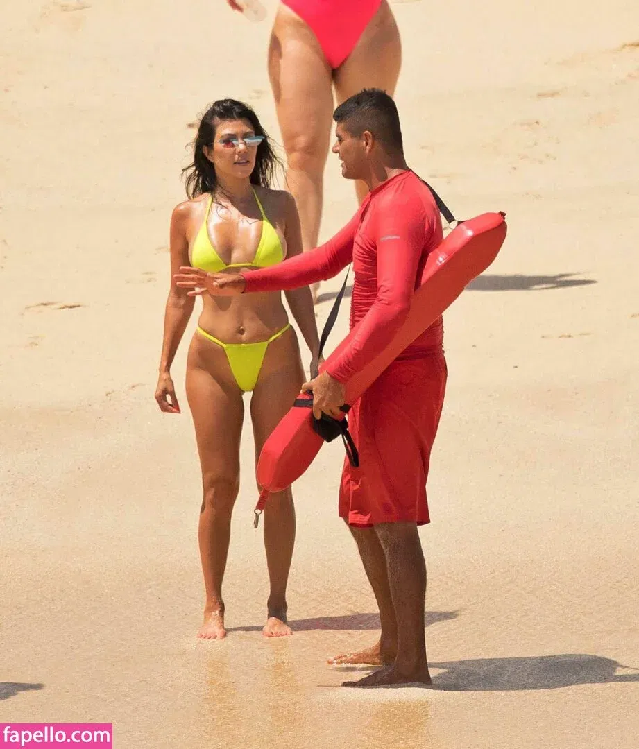 Kourtney Kardashian Onlyfans Photo Gallery 