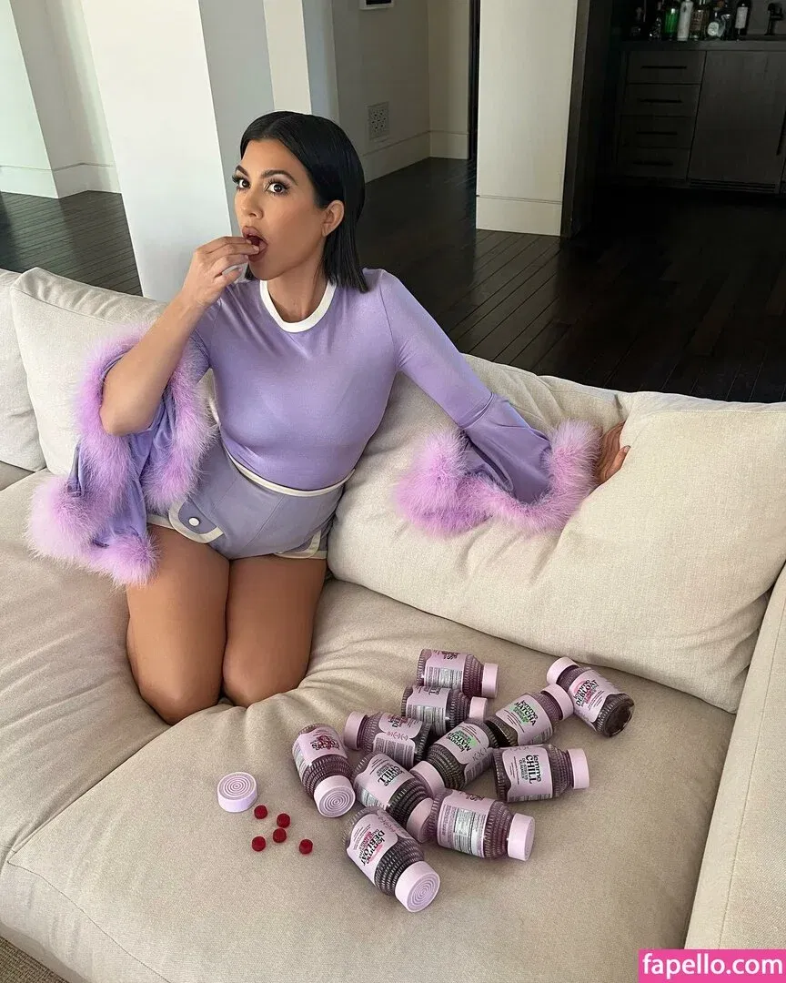 Kourtney Kardashian Onlyfans Photo Gallery 