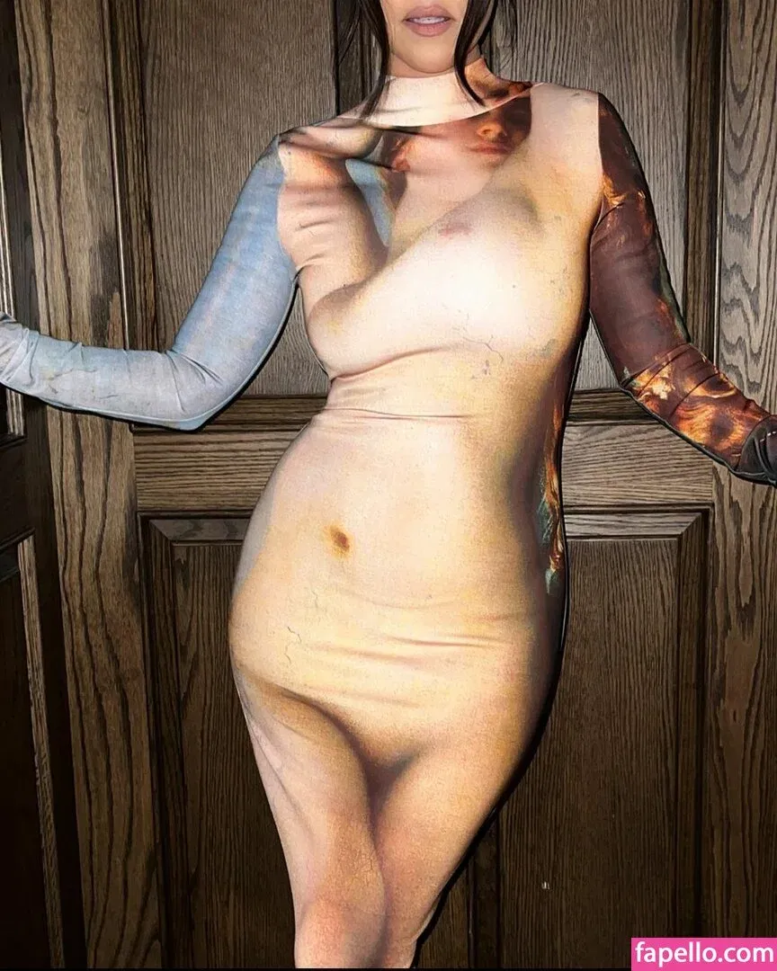 Kourtney Kardashian Onlyfans Photo Gallery 