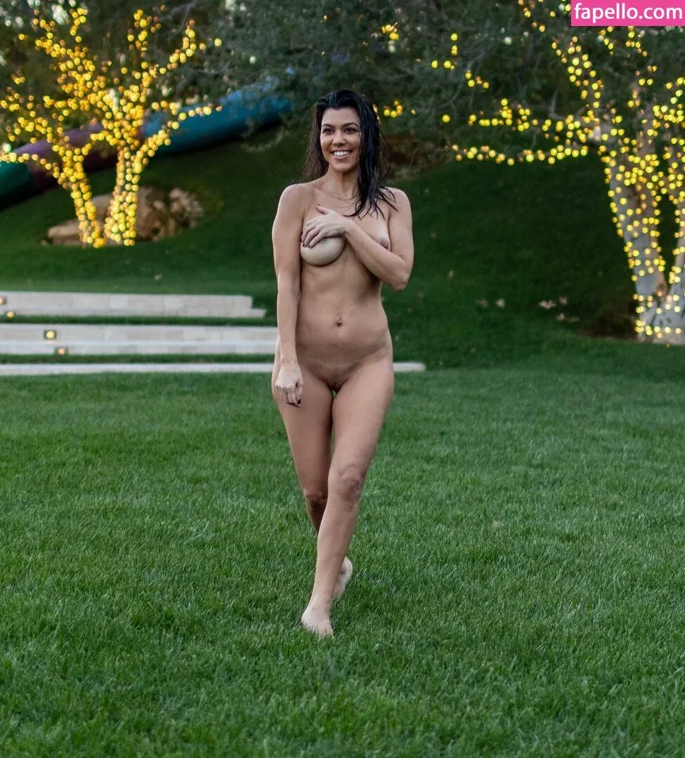 Kourtney Kardashian Onlyfans Photo Gallery 