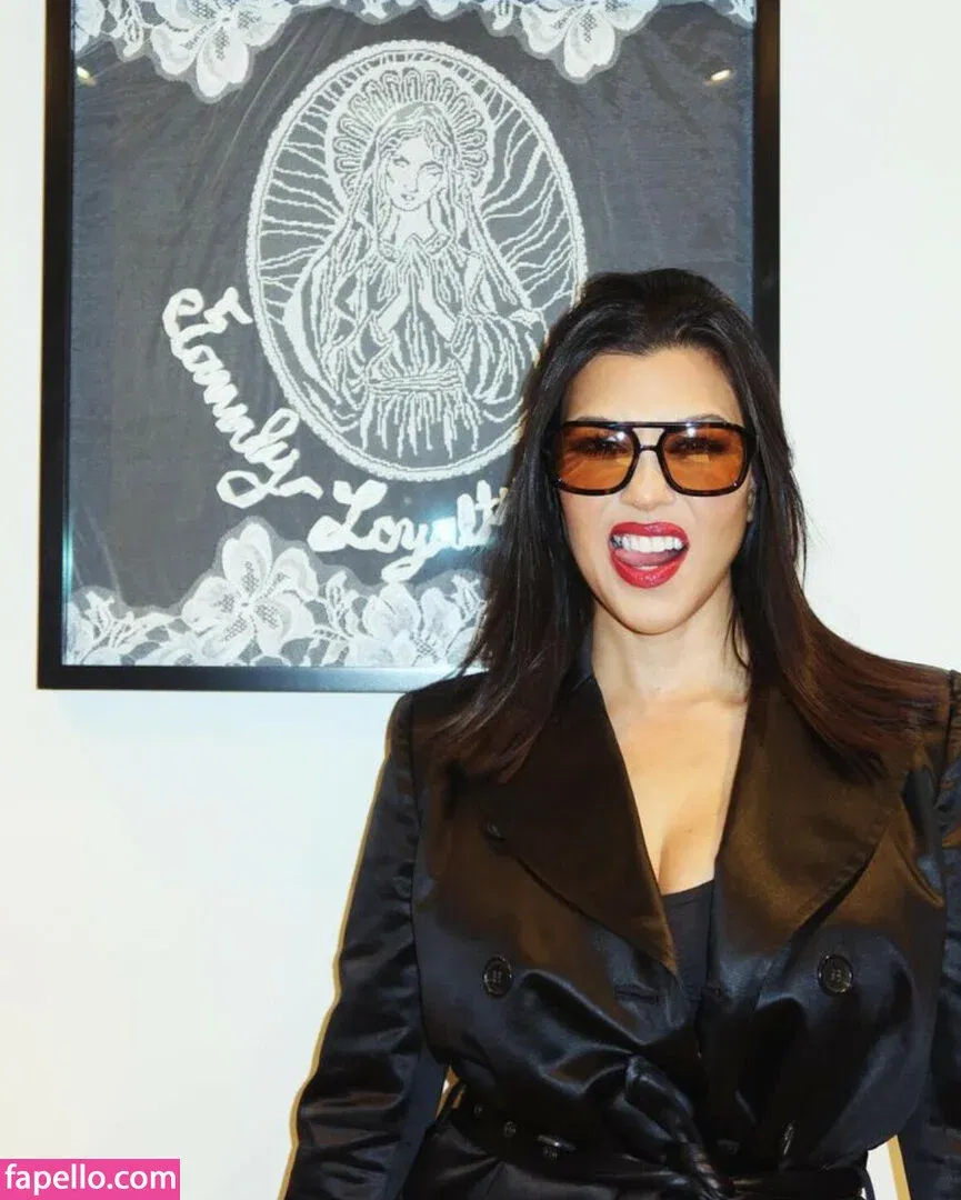 Kourtney Kardashian Onlyfans Photo Gallery 