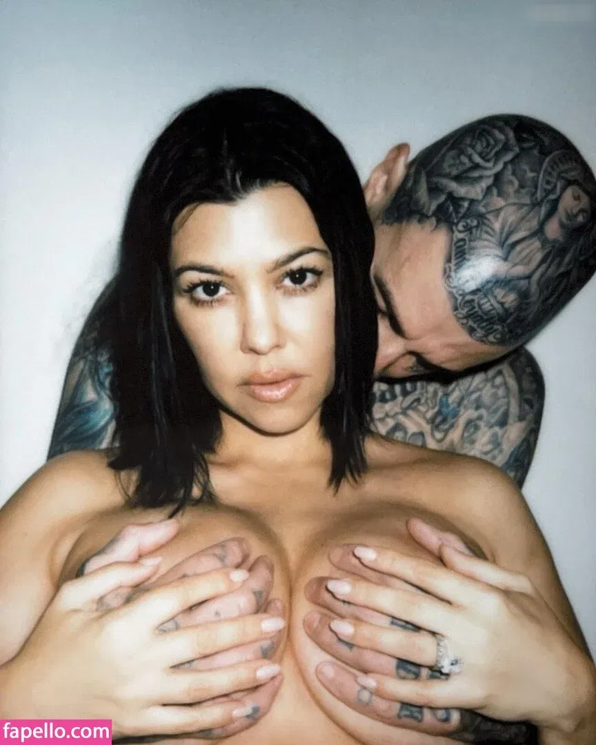 Kourtney Kardashian Onlyfans Photo Gallery 
