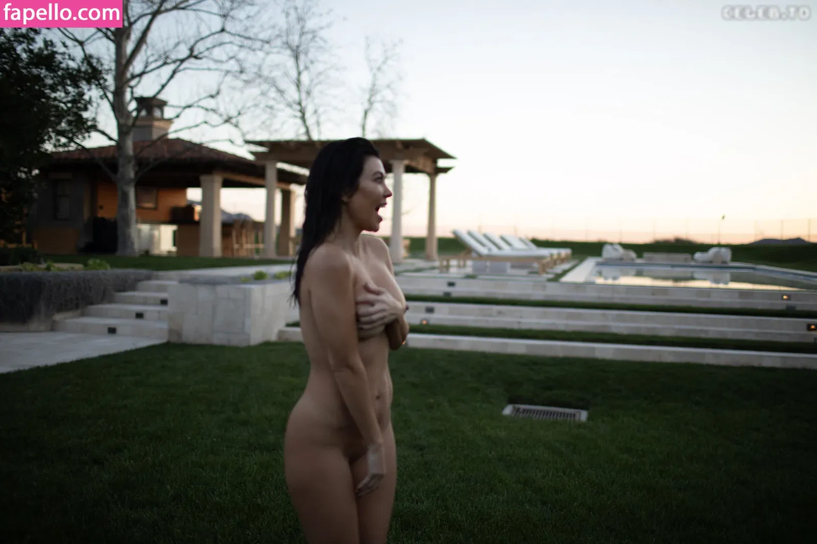 Kourtney Kardashian Onlyfans Photo Gallery 