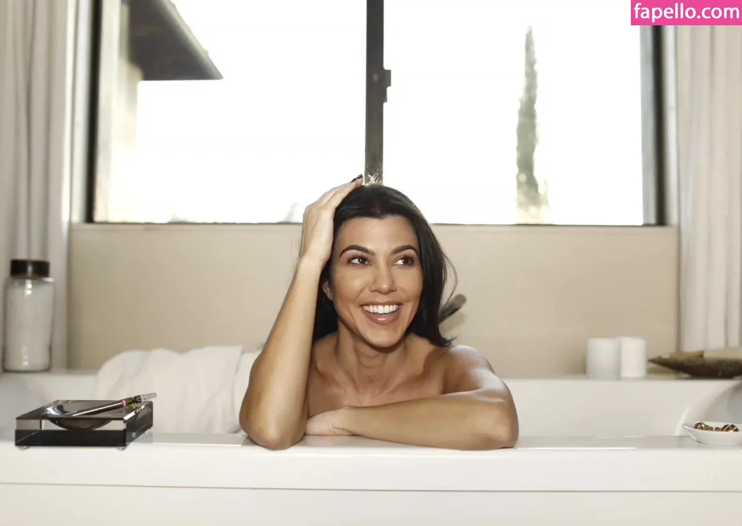 Kourtney Kardashian Onlyfans Photo Gallery 