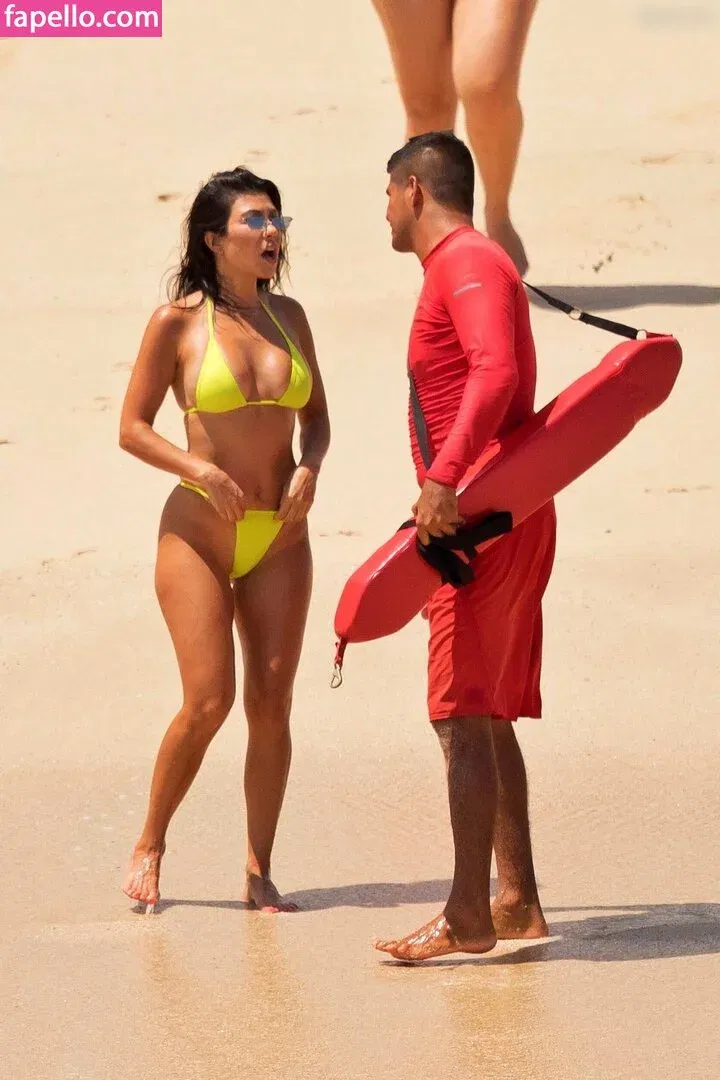 Kourtney Kardashian Onlyfans Photo Gallery 