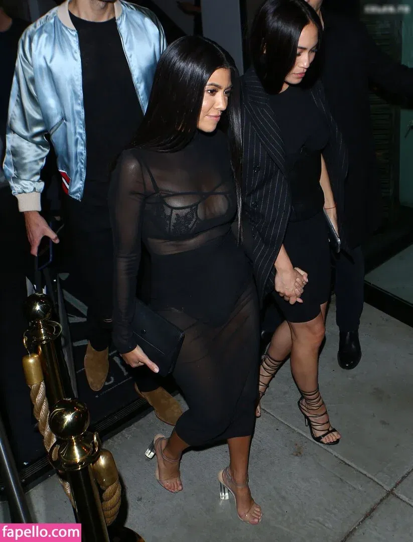 Kourtney Kardashian Onlyfans Photo Gallery 