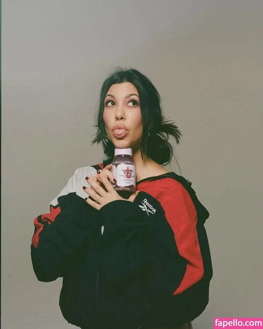 Kourtney Kardashian Onlyfans Photo Gallery 