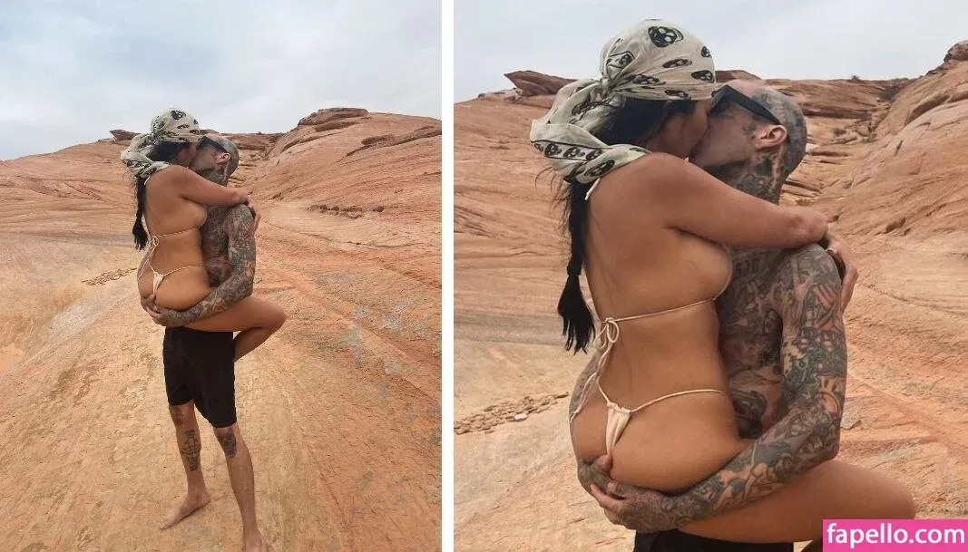 Kourtney Kardashian Onlyfans Photo Gallery 