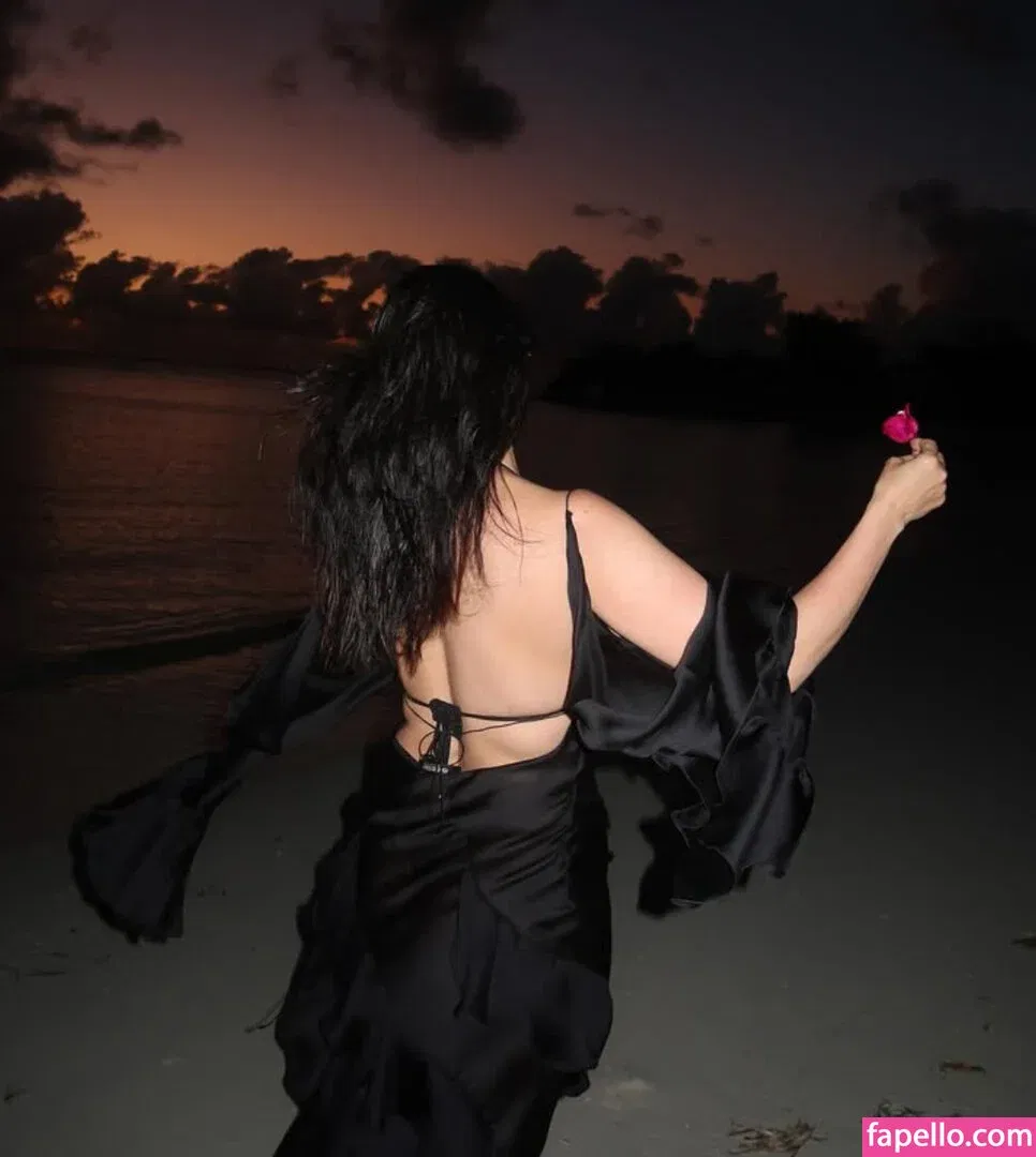 Kourtney Kardashian Onlyfans Photo Gallery 