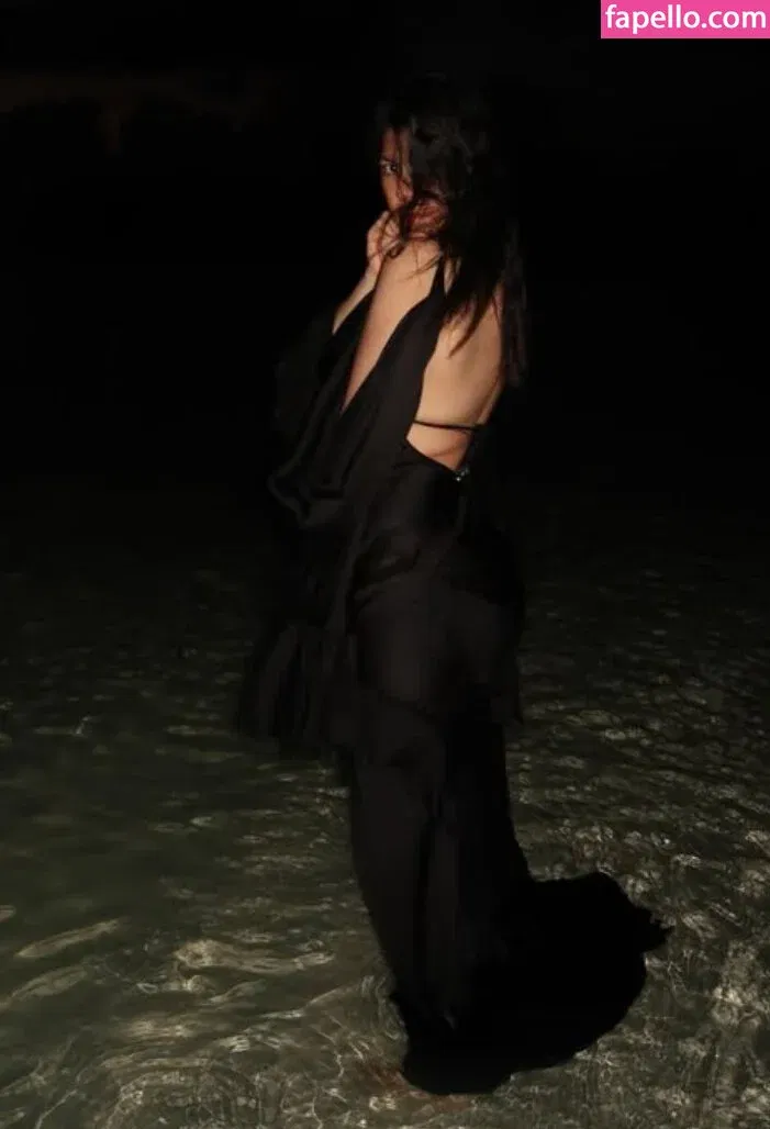 Kourtney Kardashian Onlyfans Photo Gallery 