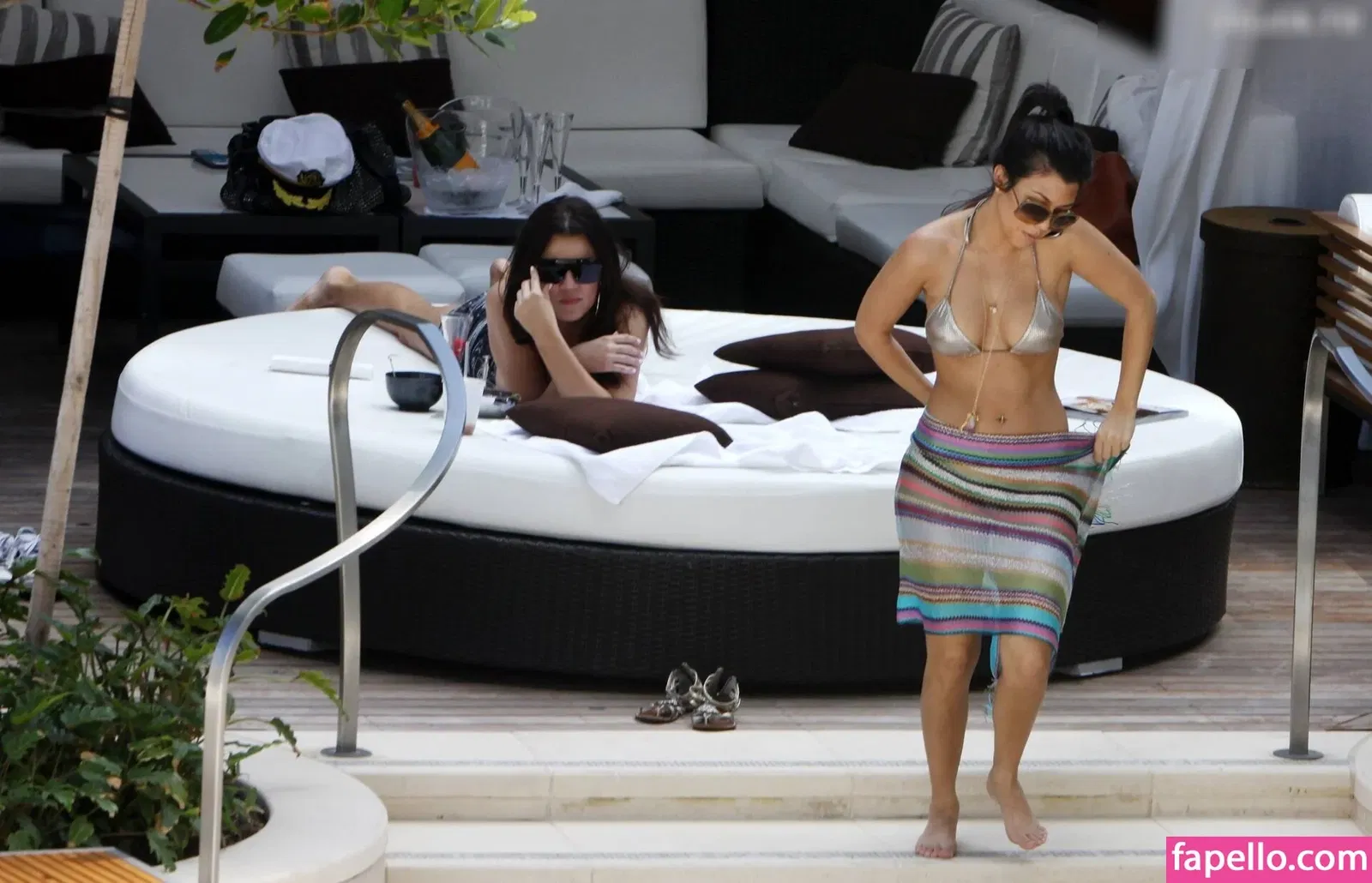 Kourtney Kardashian Onlyfans Photo Gallery 