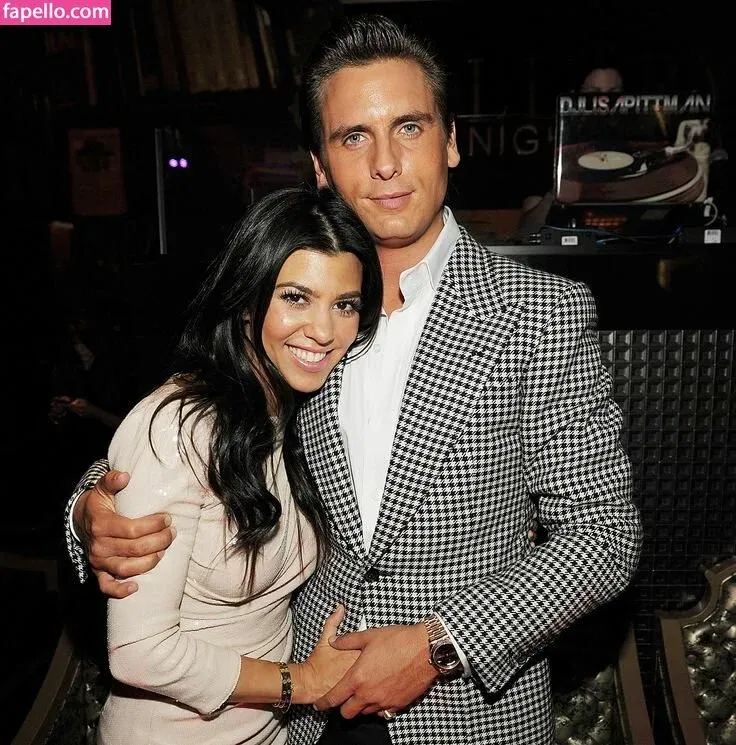 Kourtney Kardashian Onlyfans Photo Gallery 