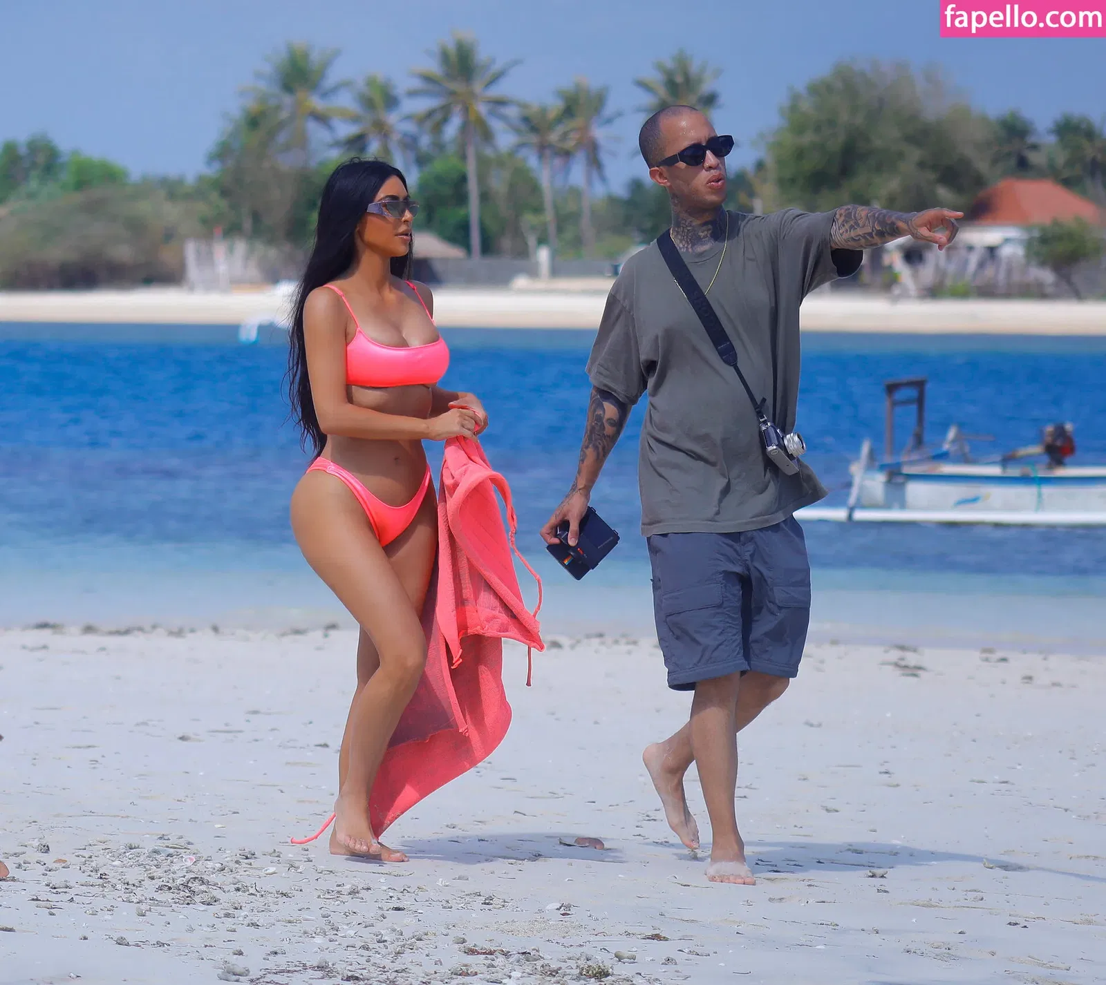 Kourtney Kardashian Onlyfans Photo Gallery 