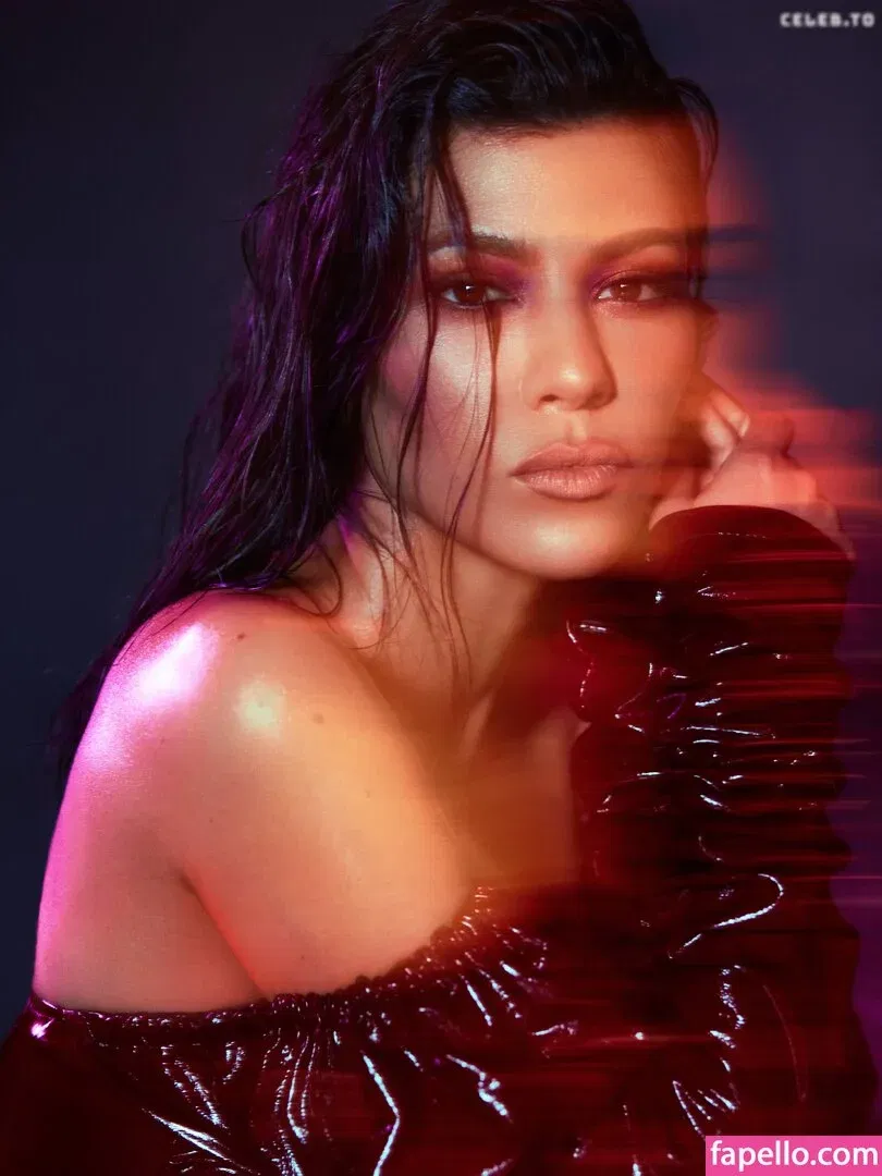 Kourtney Kardashian Onlyfans Photo Gallery 