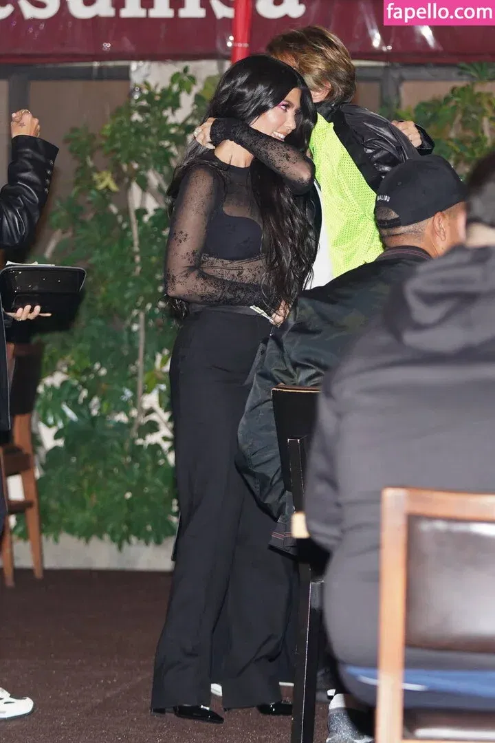 Kourtney Kardashian Onlyfans Photo Gallery 