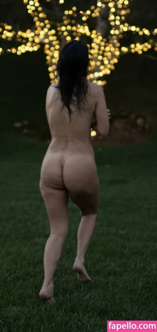 Kourtney Kardashian Onlyfans Photo Gallery 