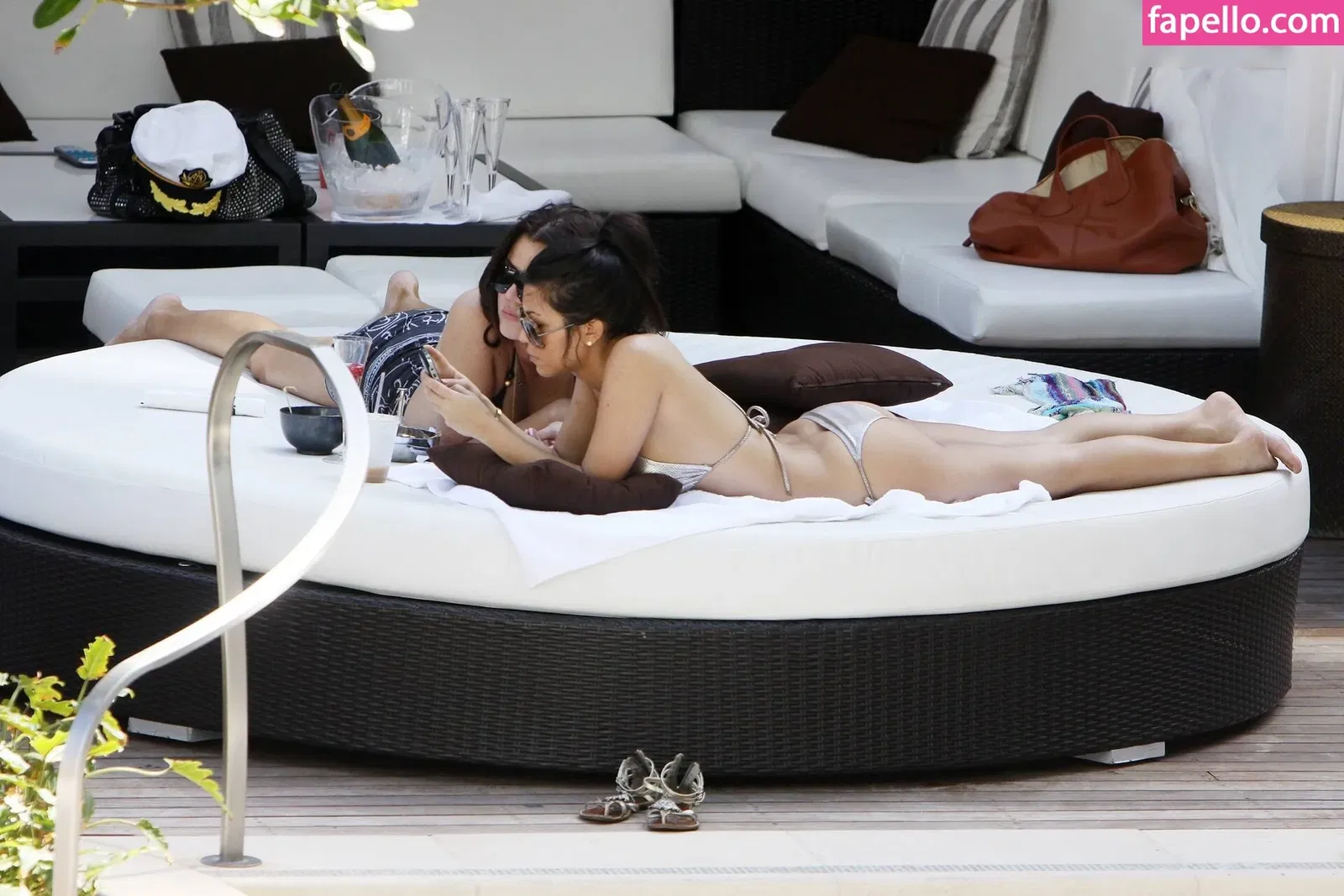 Kourtney Kardashian Onlyfans Photo Gallery 