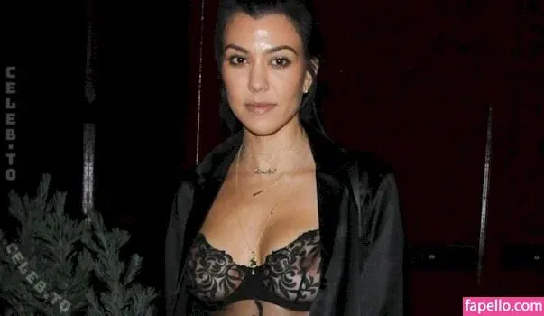 Kourtney Kardashian Onlyfans Photo Gallery 