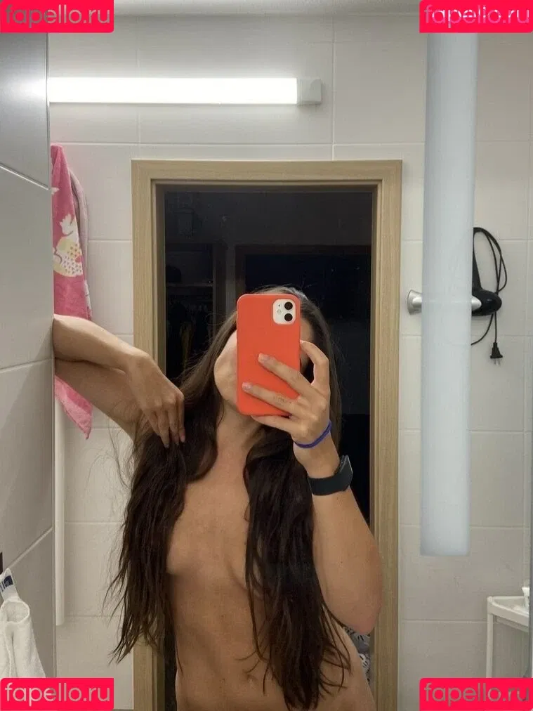 Alexandra Ianculescu / speed_skater Onlyfans Photo Gallery 