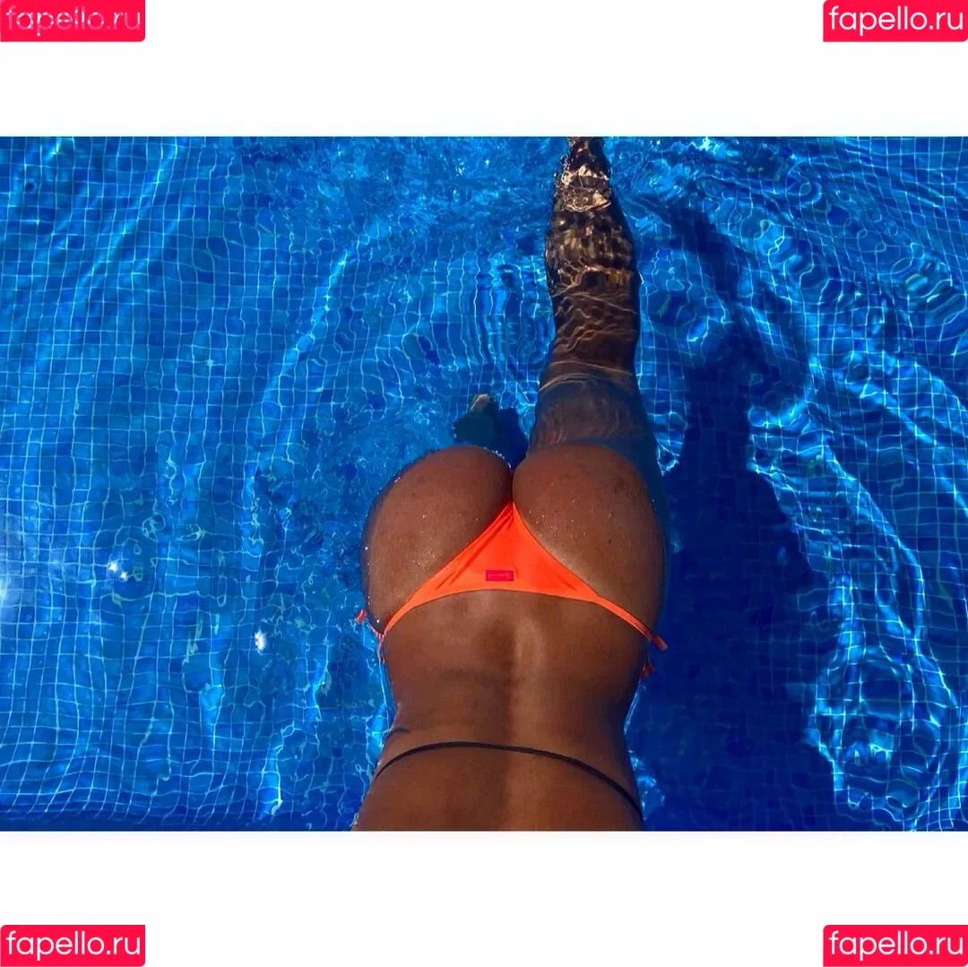 Alexandra Ianculescu / speed_skater Onlyfans Photo Gallery 