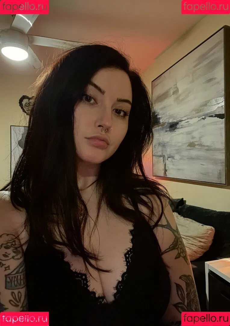 Brielle / Spiderwebsxxx / spiderwebsalon Onlyfans Photo Gallery 