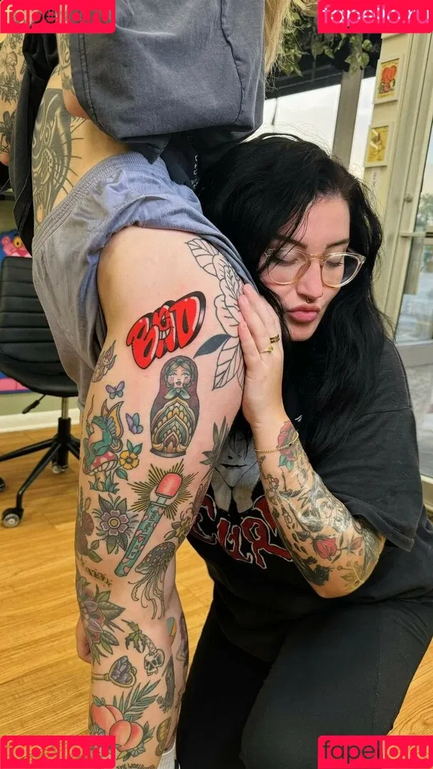 Brielle / Spiderwebsxxx / spiderwebsalon Onlyfans Photo Gallery 