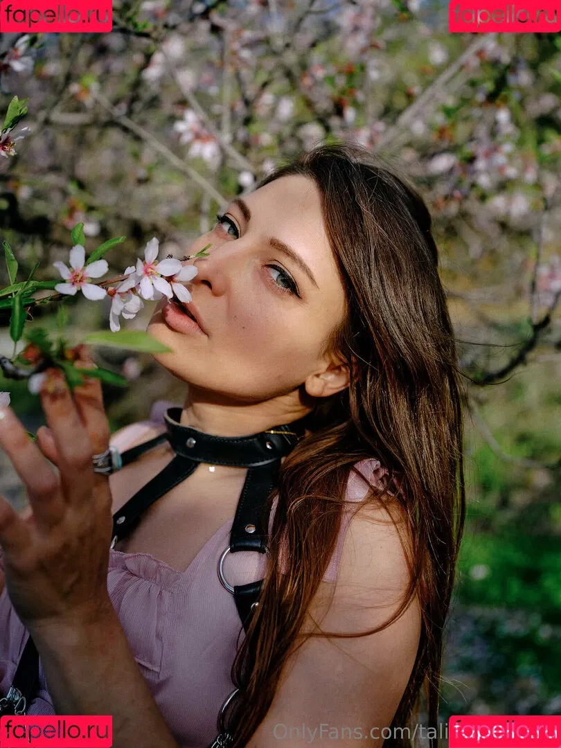 taliamint_free / tnlafontainee Onlyfans Photo Gallery 