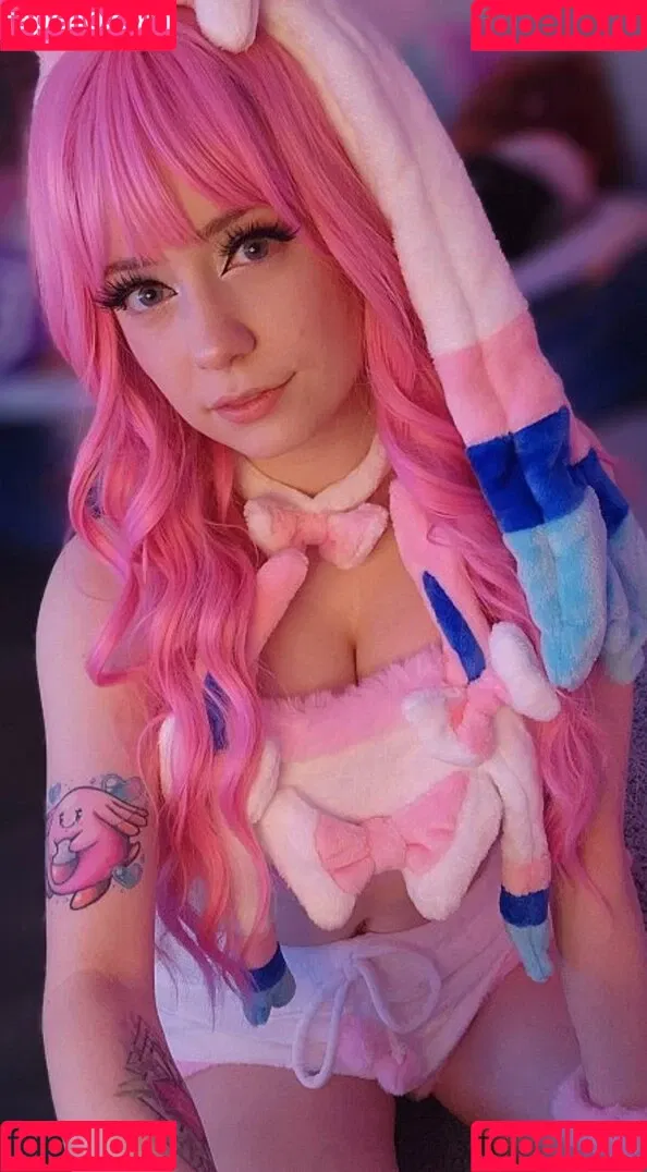 SquishShe / squishsheofficial / squishwhore Onlyfans Photo Gallery 