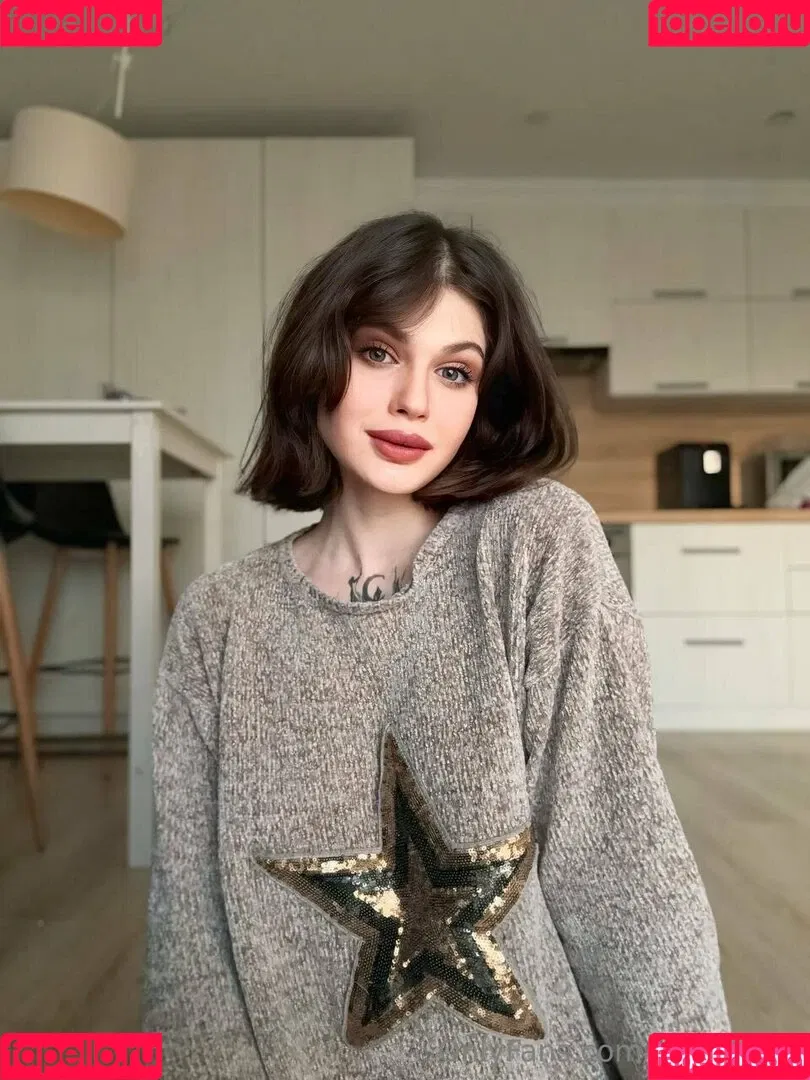 Lily Adams / lilyadams_official_ / lilyadamsxo Onlyfans Photo Gallery 