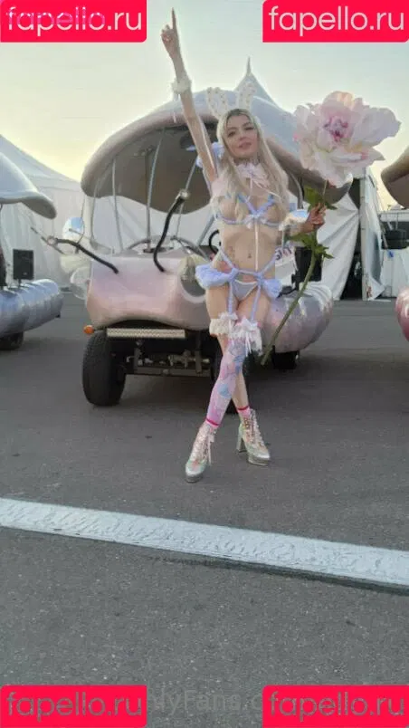 edyn.x / edynx Onlyfans Photo Gallery 