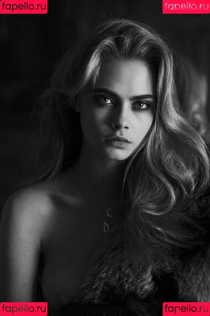Cara Delevingne / caradelevingne Onlyfans Photo Gallery 