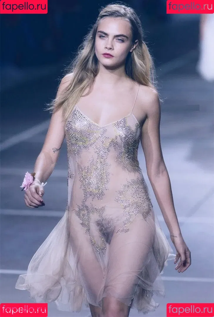 Cara Delevingne / caradelevingne Onlyfans Photo Gallery 