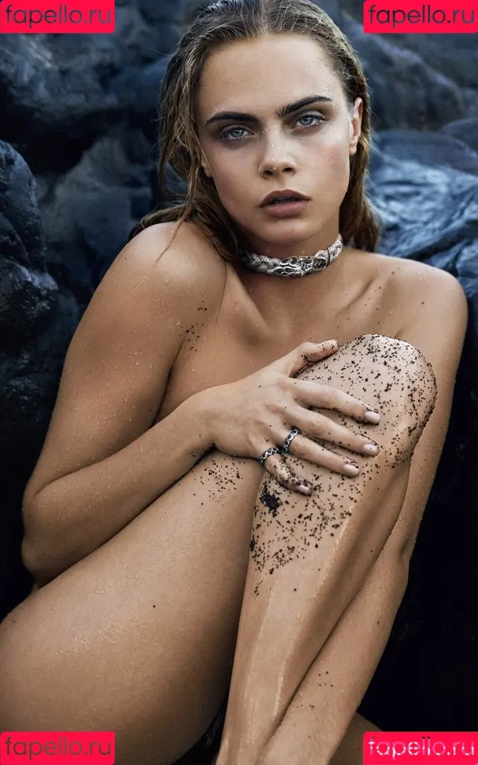 Cara Delevingne / caradelevingne Onlyfans Photo Gallery 