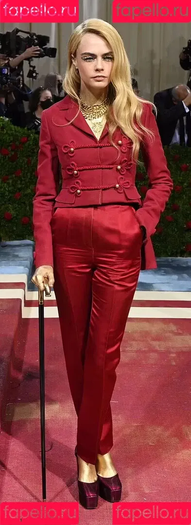 Cara Delevingne / caradelevingne Onlyfans Photo Gallery 