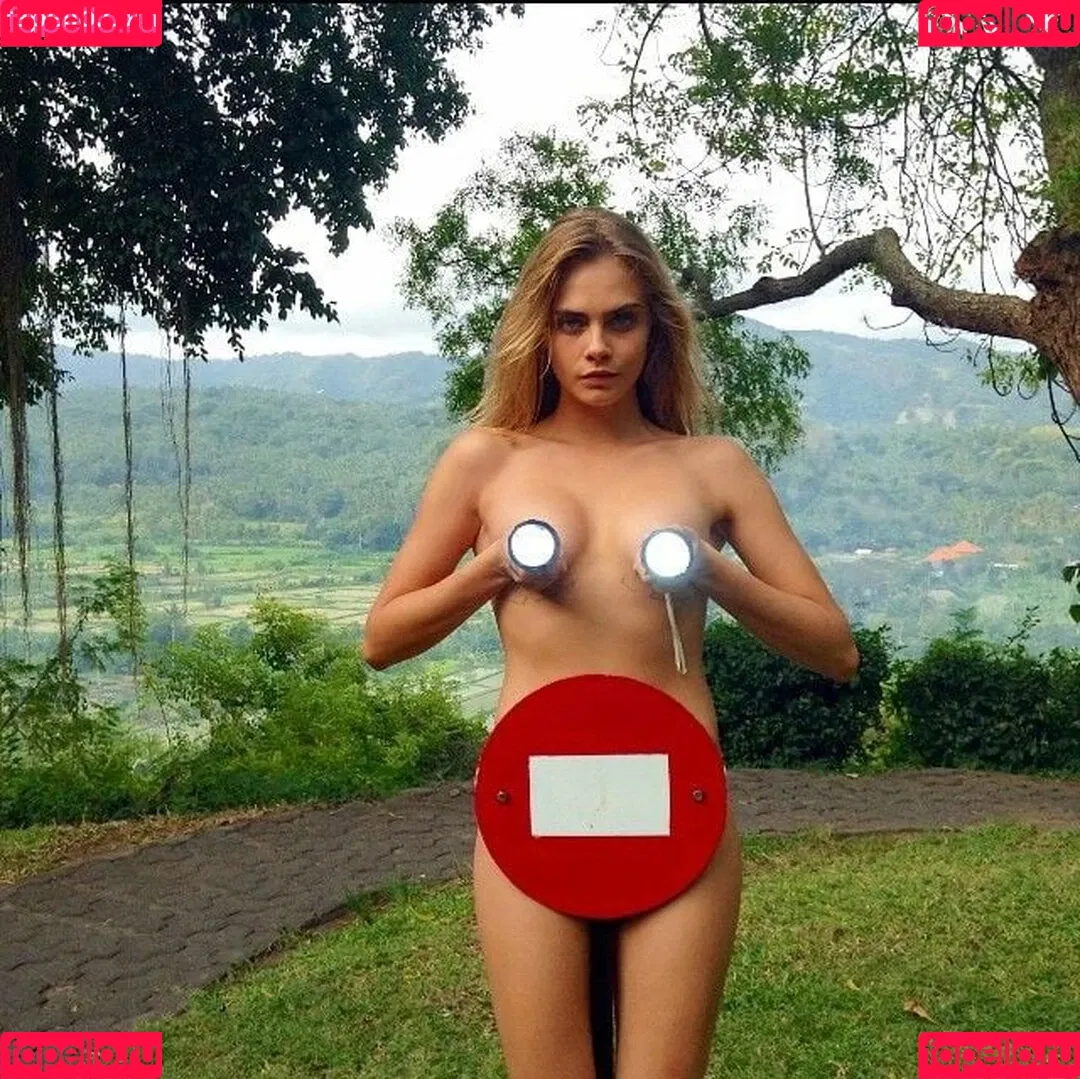 Cara Delevingne / caradelevingne Onlyfans Photo Gallery 