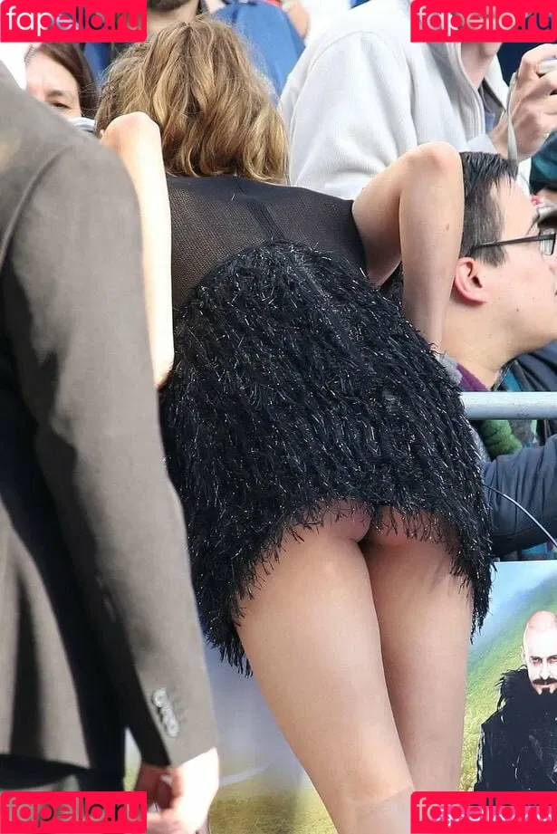 Cara Delevingne / caradelevingne Onlyfans Photo Gallery 